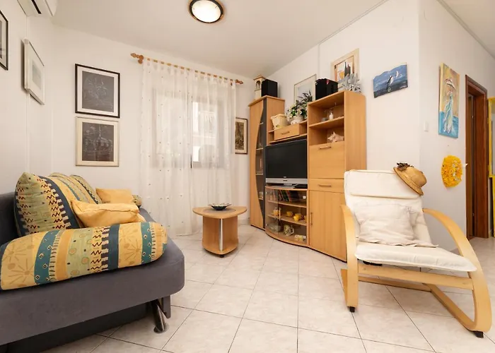 Lu By El-pi Tours Malinska